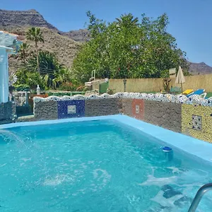 https://casa-belinda.in-canary-islands.com